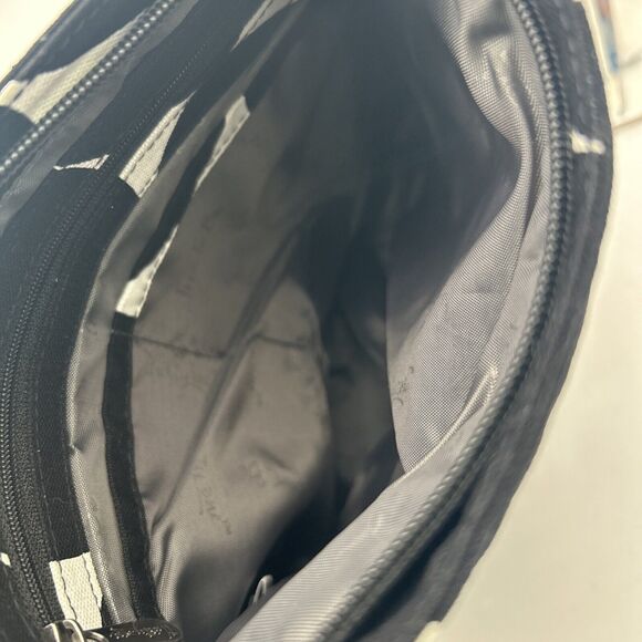 Thirty One Organizing Shoulder Bag - Big Dot - NWOT - Picture 9 of 14